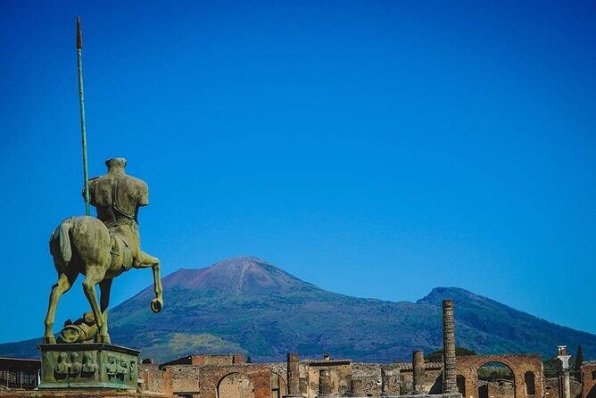 Pompeii & Wine Tour from Sorrento (tickets & lunch not included) - FAQ