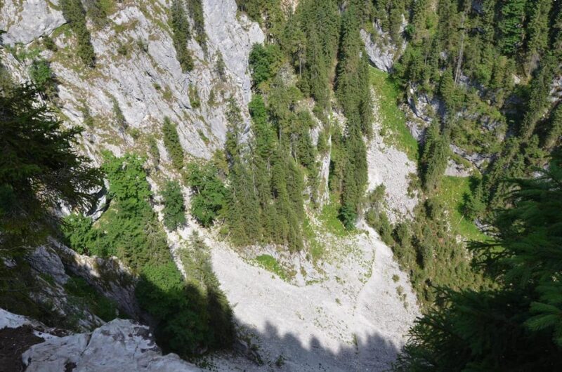 Ponor Fortress:1 day tour visit the greatest Romanian cave - Key Points