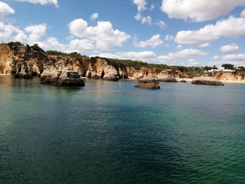 ponta da piedade 2h luxury charter with drinks and tapas - Key Points
