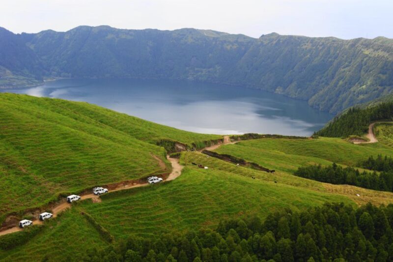 Ponta Delgada: Full-Day Sete Cidades 4X4 Tour with Lunch - Key Points