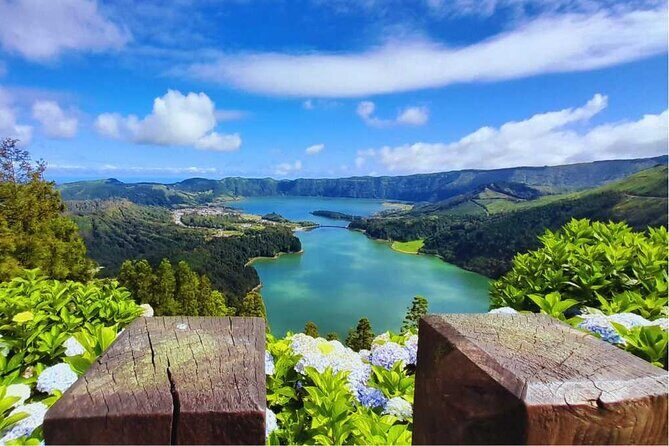 Ponta Delgada: Shore Excursion Sete Cidades and Furnas Volcano - What to Expect from This Tour