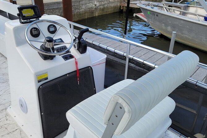 Pontoon Boat Rental Crystal River - What’s Included and What’s Not