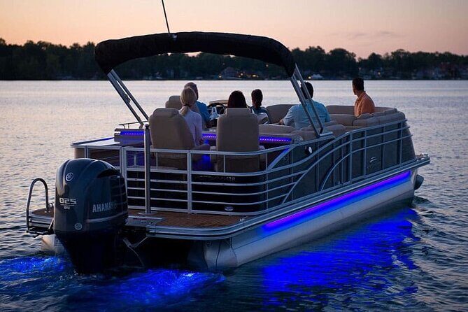 Pontoon Pub Crawl, 5 Lakeside Pubs and Restaurants Visit by Boat - An In-Depth Look at the Winter Haven Pontoon Pub Crawl