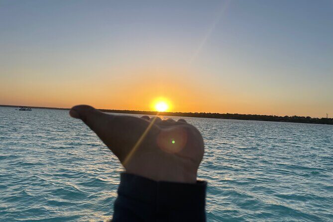 Pontoon Tour of the 7 Color Lagoon - Why You Might Love This Tour