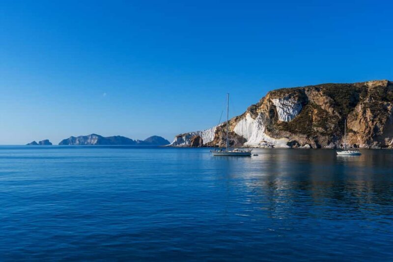 Ponza: Palmarola & Ponza Island Cruise with Swimming & Lunch - The Itinerary: What You’ll See and Do