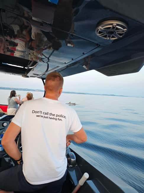 Pore Private Sunset Dolphin Cruise on Yacht - The Experience: What it’s Like on the Water