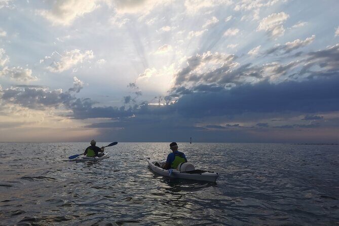 Pore sunset sea kayaking tour - Frequently Asked Questions