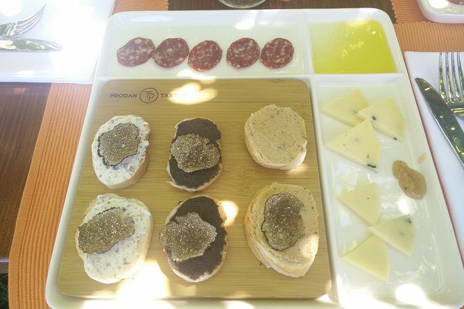 Porec FOOD & WINE Walk with Wine and Food Tasting - A Closer Look at the Porec FOOD & WINE Walk