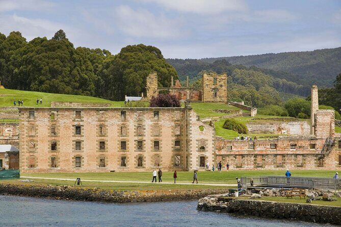 Port Arthur Day Tour from Hobart with Scenic Harbour Cruise - Key Points