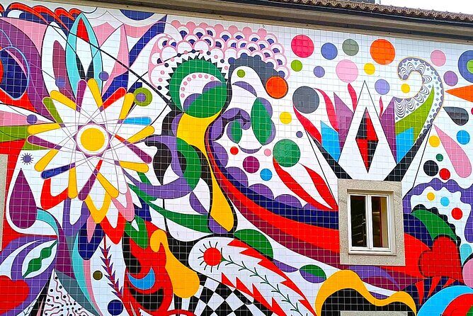 Port in 3 hours Photo & Flavors Secrets Tour - Why Youll Love This Tour