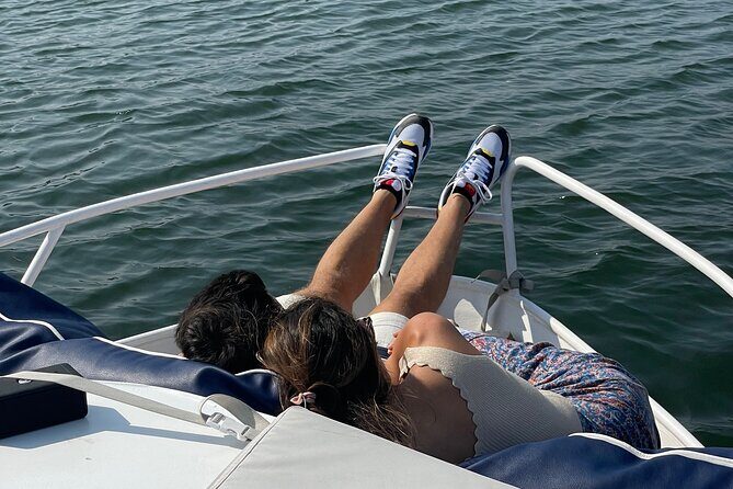 Port : private cruiser 6 Bridges and port wine tasting/Sunset - Discover Porto from the Water: A Relaxed and Authentic Experience