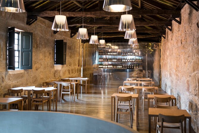 Port Wine Tour | 3 Cellars | 7 Tastings | 12 Participants Maximum - Cancellation and Booking Practicalities