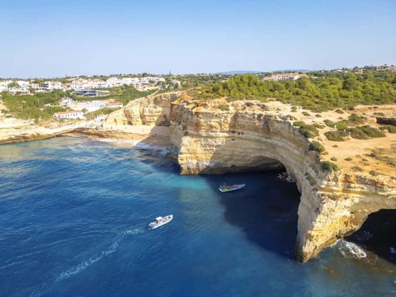 Portimão: Benagil Boat Tour & Marinha Beach & Carvalho Beach - FAQ
