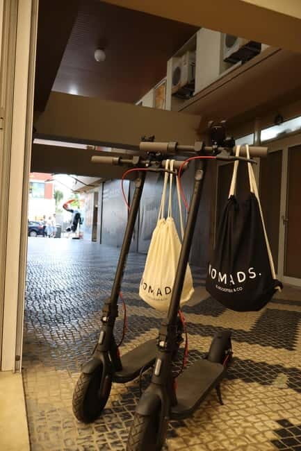 Portimão: E-Scooter Rental with Custom Routes - Key Points