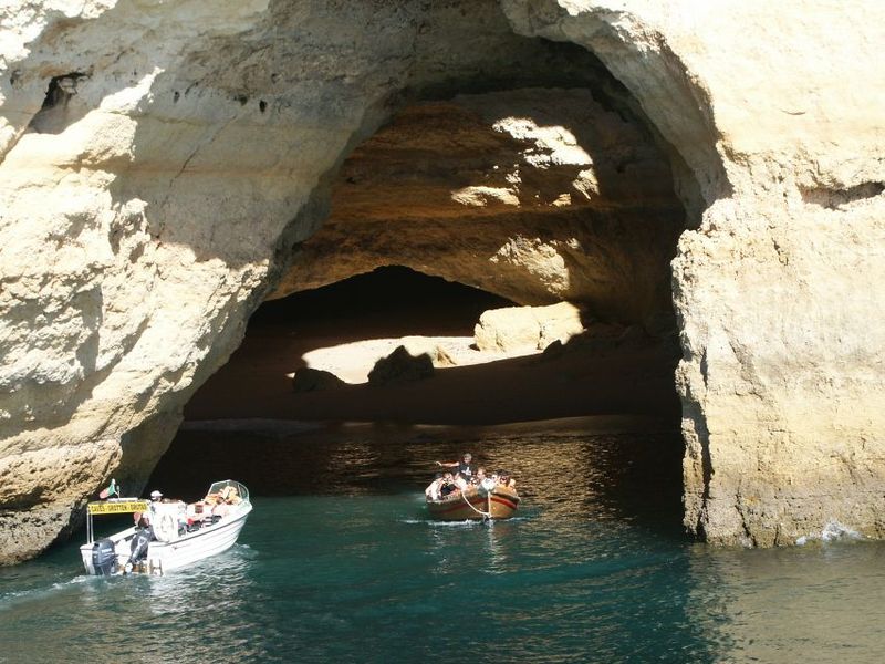 Portimão: Pirate Ship Cave Cruise - Where the pirate part really matters