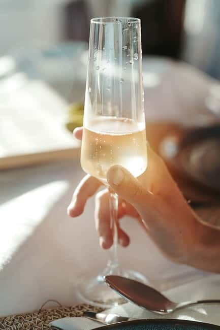 Portimao: Sunset Luxury Sail-Yacht Cruise - Setting Out From Portimão: What You Can Expect