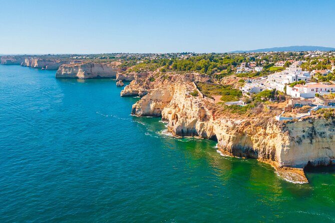 Portimão:Embark on NatureBenagil and DolphinsBiologist on board - What’s Included in the Tour?