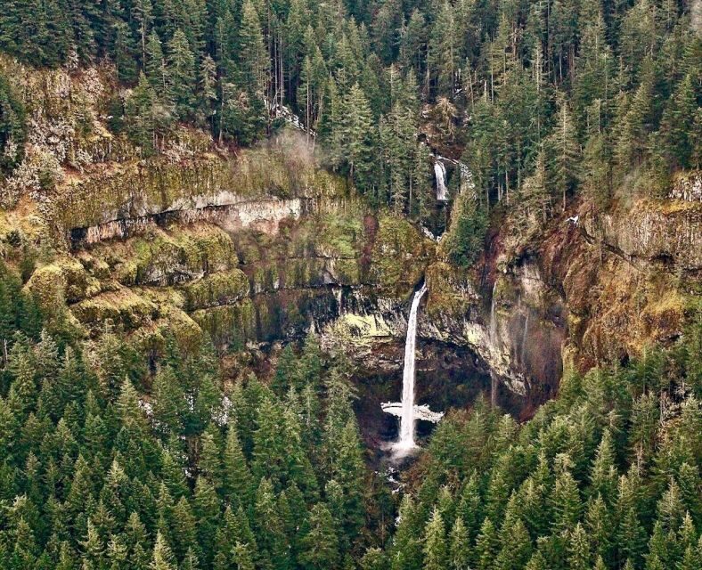 Portland: Multnomah Falls Scenic Air Tour - Key Points