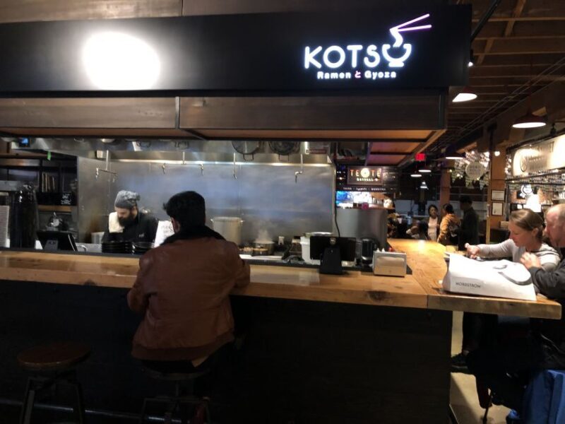 Portland: Secret Food Tour with Local Guide - Group Size and Tour Logistics