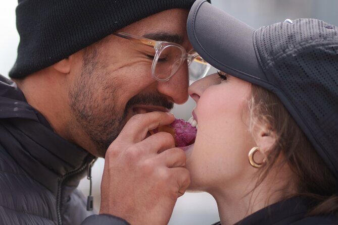 PortlandWalkingFoodTourWarmDonuts, History&HiddenGems - The Experience: Pros and Cons