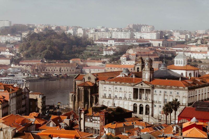 Porto: 3-Hour Guided Walking Tour - Who Should Consider This Tour?