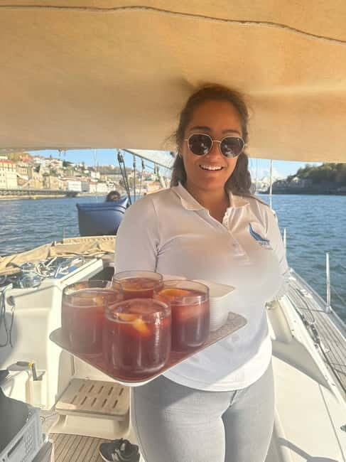 Porto 4H: Charming cruise, wine tasting, and vintage van tour - Why This Tour Stands Out