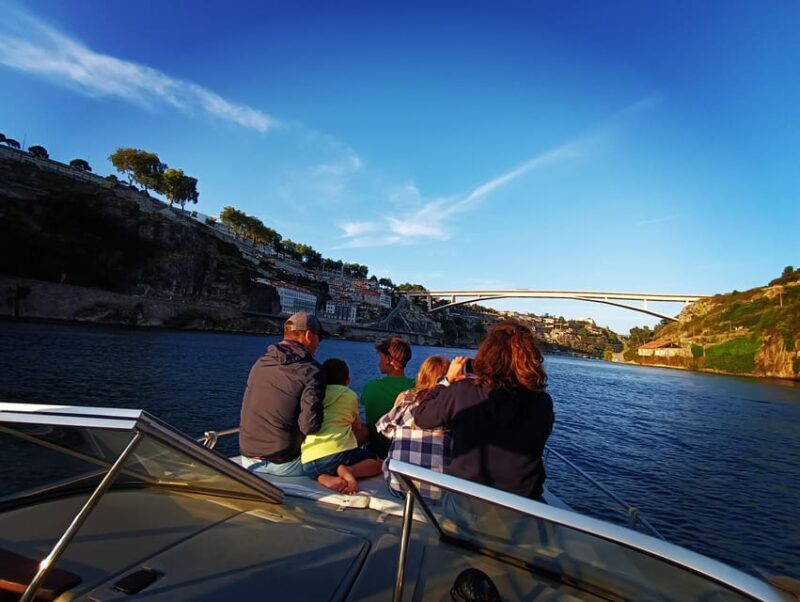 Porto: 6 Bridges and Ribeira Boat Tour with Sunset Option - A Closer Look at the Porto Boat Tour Experience