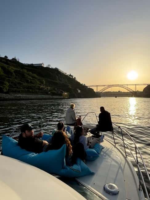 Porto: 6 Bridges Cruise, Welcome Drink & Sunset Option - What Makes This Tour Special?