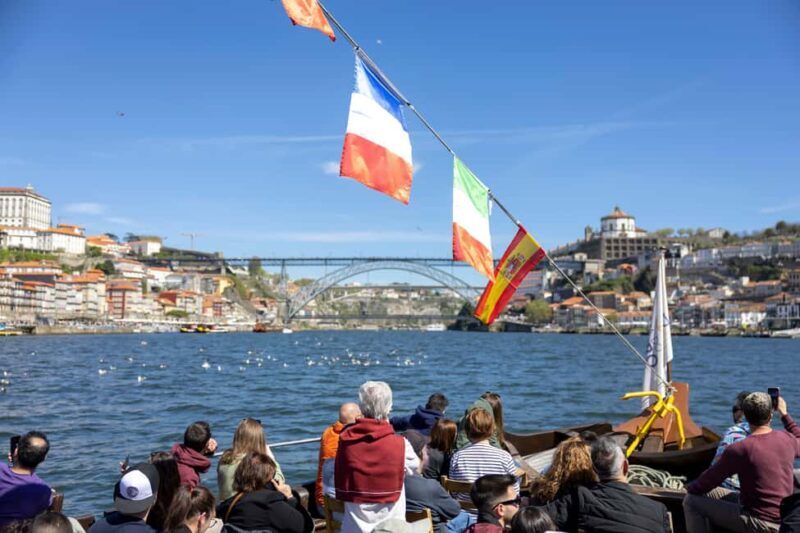 Porto: 6 Bridges Douro River Cruise + Historic Walking Tour - Authenticities & Authentic Touches