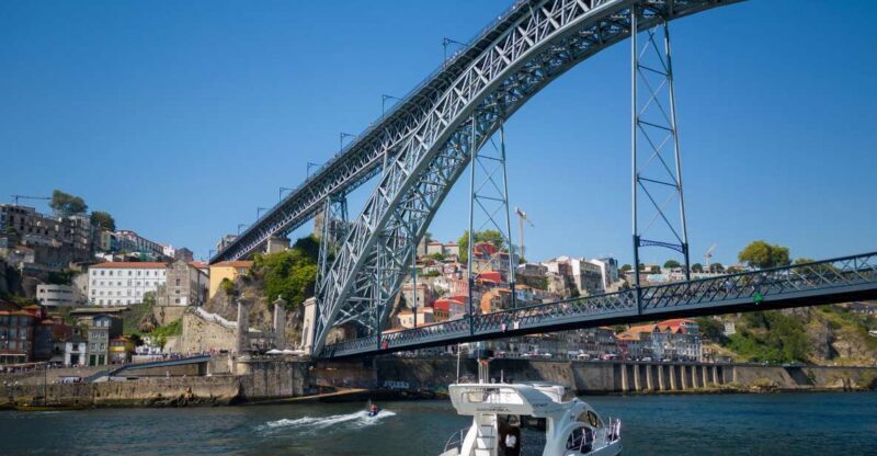 Porto: 6 Bridges Port Wine River Cruise with 4 Tastings - Who Would Love This Tour?