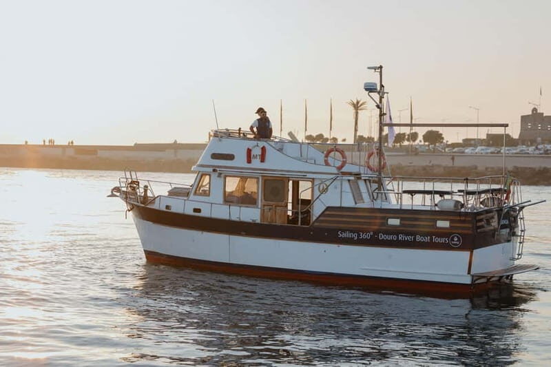 Porto: 6 Bridges Port Wine River Cruise with 4 Tastings - What to Expect During the Tour