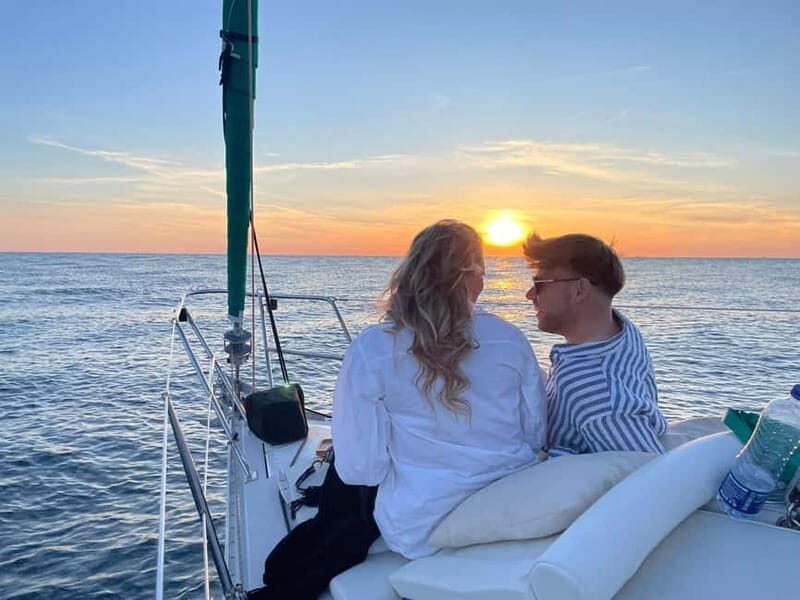 Porto: Best Charming Sailboat Cruise Sunset - The Experience on Board