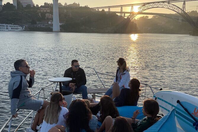 Porto: Brunch on the river Douro private - FAQs