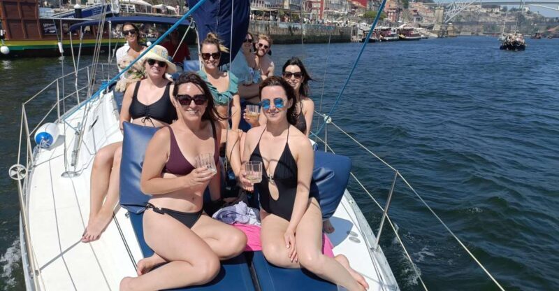 Porto: Charming Sailboat Bachelor Party with drinks - Key Points