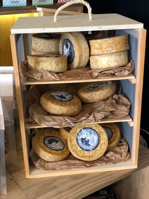 Porto: Cheese and Port Wine Tasting in a Unique Place - The Sum Up