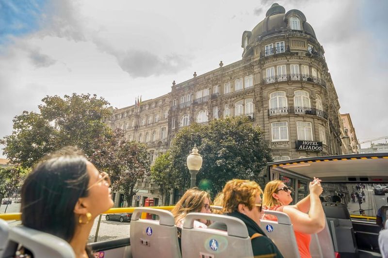 Porto: City Sightseeing Hop-On Hop-Off Bus Tour - The 48-hour extras: Historic Centre walk + night panoramic bus