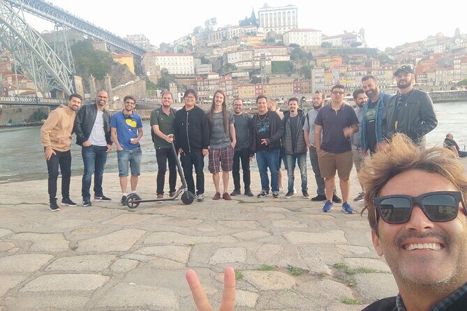 Porto city Walking Tour by a expert local - Who Should Consider This Tour?