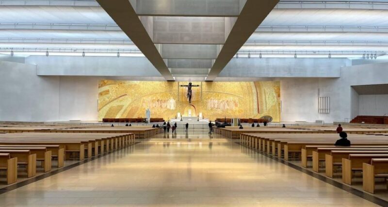 Porto: Complete Private Tour to the Sanctuary of Fatima - Who Should Consider This Tour?