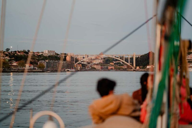 Porto: Douro River Boat Tour with Wine Tasting - Key Points