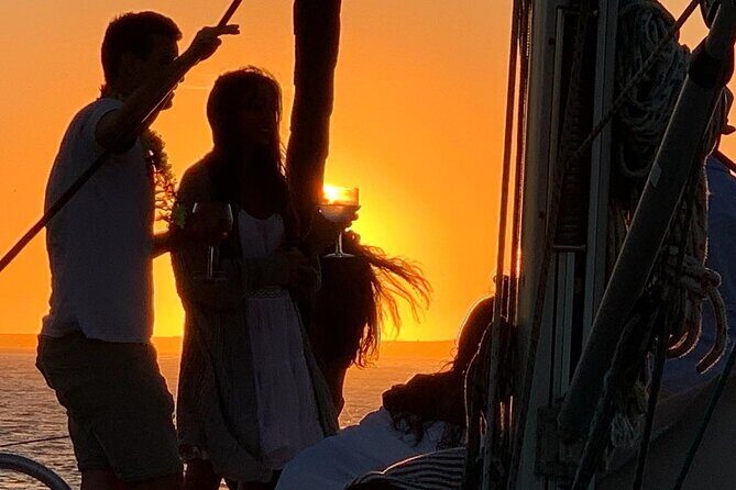 Porto Douro River Tour: Exclusive Experience with Local Guides - The Sum Up