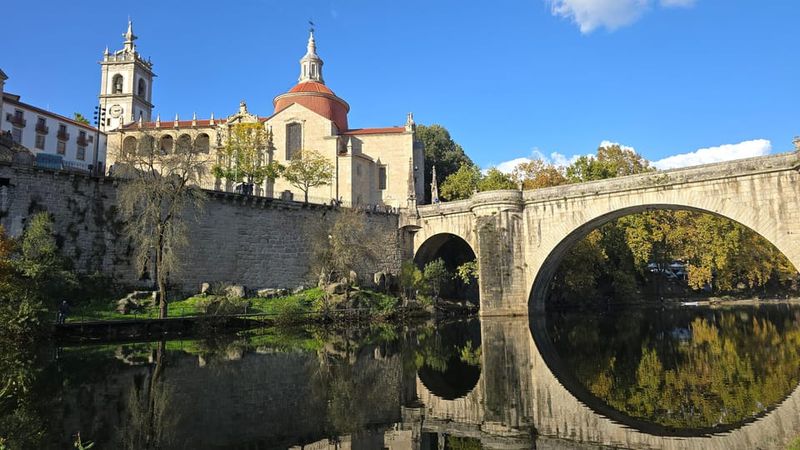 Porto: Douro Valley & Amarante Wine, Food & River Tour - After the cruise: a quick scenic break before Amarante