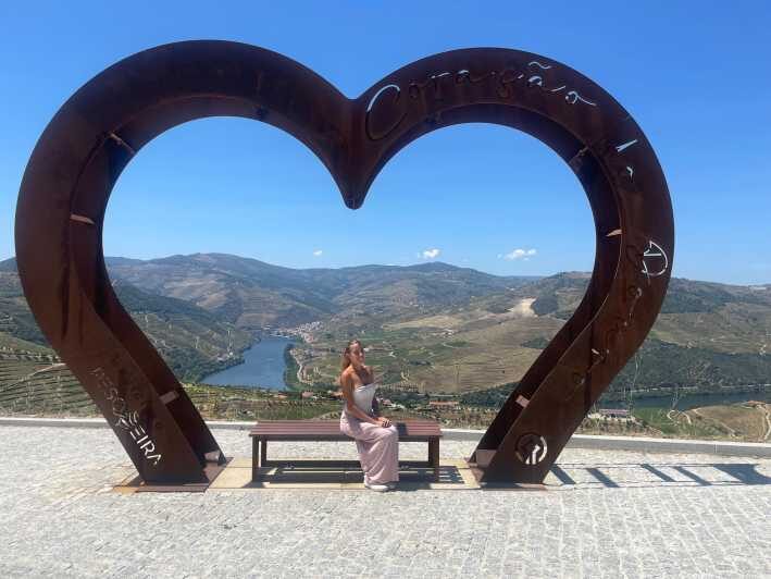 Porto: Douro Valley Wine Tour with a Sommelier & Boat Trip - Who Is This Tour Best For?