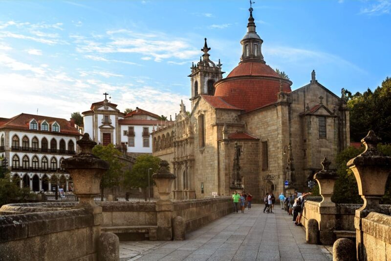 Porto: Douro Valley Wine Tour with Lunch, Tastings & Cruise - Key Points