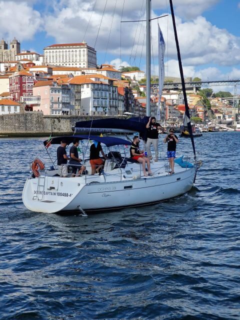 Porto: Exclusive Party aboard a charming sailboat with drink - A Closer Look at the Porto Party on a Sailboat