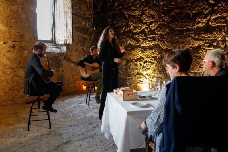 Porto: Fonseca Cellar Tour & Fado Show with Optional Dinner - Tasting of Iconic Port Wines