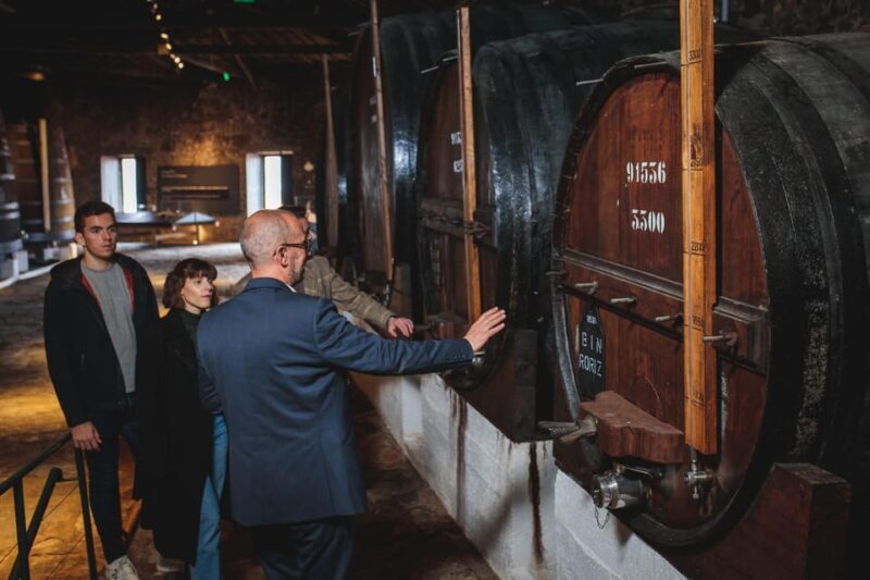 Porto: Fonseca Cellar Tour & Fado Show with Optional Dinner - The Good and the Not-So-Good