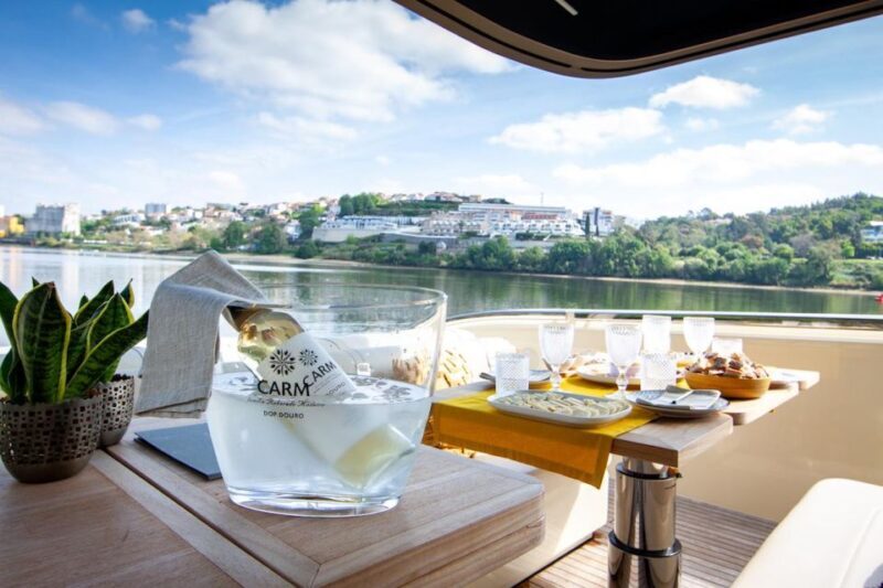 Porto: FULLDAY Private Luxury Yacht in the Douro - Is It Worth the Price?