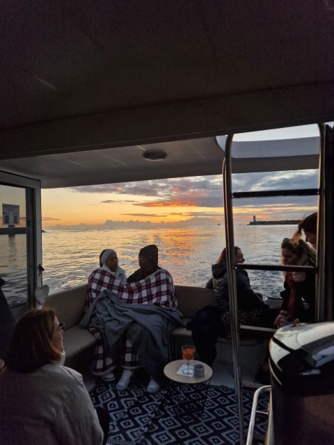 Porto: Guide Boat tour with tasting of 4 Port wines - What Travelers Are Saying