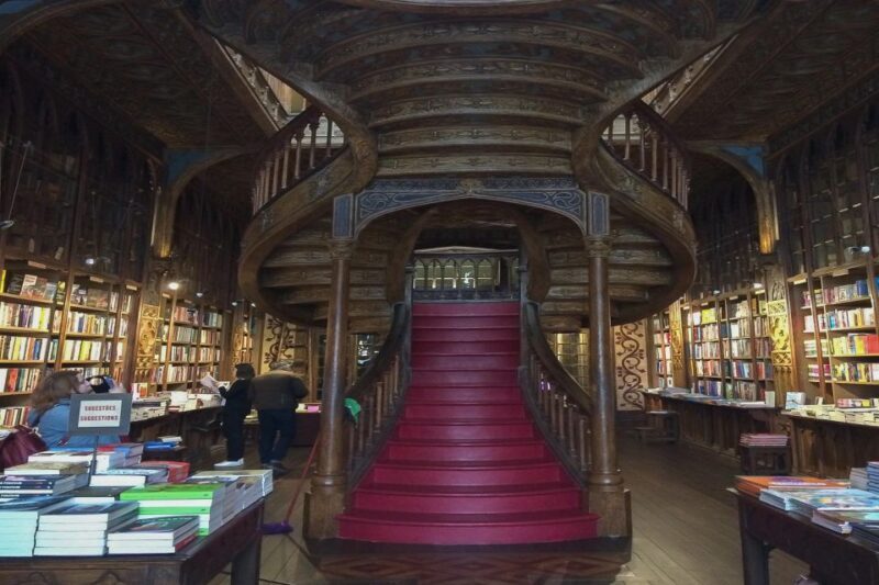 Porto: Guided Walking Tour and Lello Bookshop - Who Will Love This Tour?