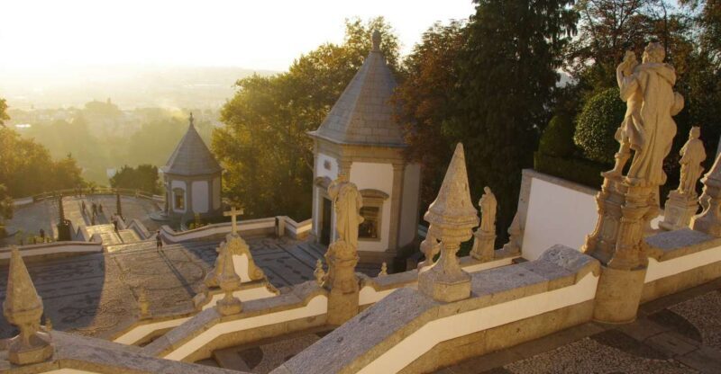 Porto: Guimarães & Braga Tour with Entry Tickets and Lunch - What’s Included and How It Works